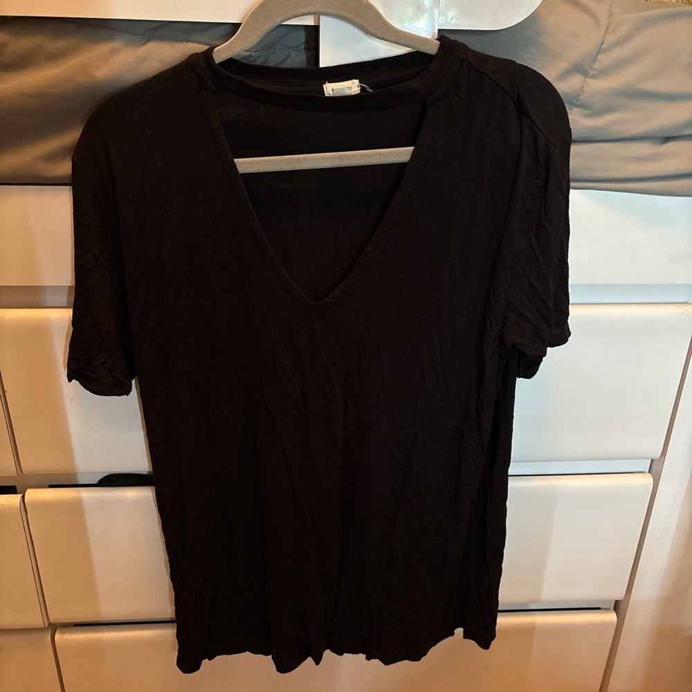 Garage Black V-Neck Short Sleeve Tee